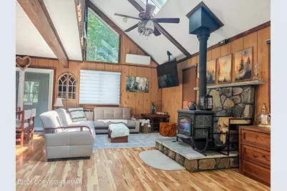  62 E Creek View Drive, Gouldsboro, PA 18424 - Photo 5