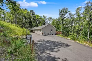 2016 Locust Ridge Rd, Pocono Lake, PA 18347 - Photo 81