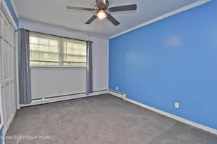 2095 Pleasant View Dr, Stroudsburg, PA 18360 - Photo 17