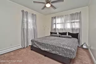 2095 Pleasant View Dr, Stroudsburg, PA 18360 - Photo 15