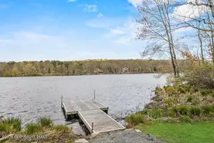 204 Forest Dr, Hawley, PA 18428 - Photo 3