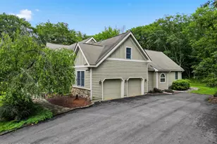 326 Sunset Ave, Pocono Manor, PA 18349 - Photo 55