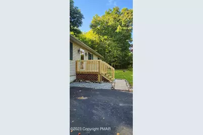  725 E Rosewood Road, East Stroudsburg, PA 18302 - Photo 19