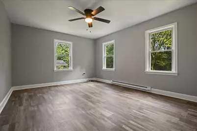  355 E Brown Street, East Stroudsburg, PA 18301 - Photo 17
