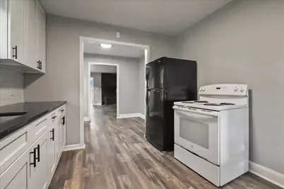  355 E Brown Street, East Stroudsburg, PA 18301 - Photo 15