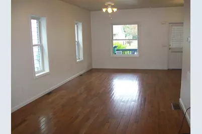  495 North Courtland St Street, East Stroudsburg, PA 18301 - Photo 5