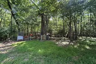 680 Bartonsville Woods Rd, Stroudsburg, PA 18360 - Photo 21