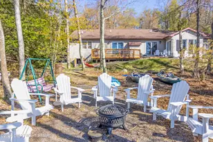 2195 N Estates Dr, Pocono Summit, PA 18346 - Photo 3