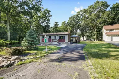  117 Mink Court, Dingmans Ferry, PA 18328 - Photo 3