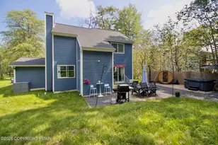 1070 7 Nations Dr, Tobyhanna, PA 18466 - Photo 49