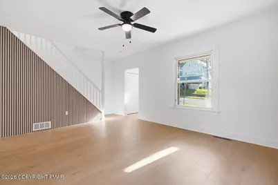  271 Brodhead Avenue, East Stroudsburg, PA 18301 - Photo 11