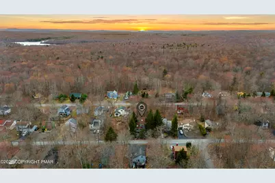  8499 Bumble Bee Way, Tobyhanna, PA 18466 - Photo 9