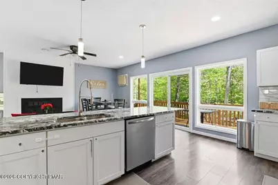  3120 Greenbriar Drive, East Stroudsburg, PA 18301 - Photo 23