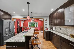 386 Upper Rdg Dr, Effort, PA 18330 - Photo 9