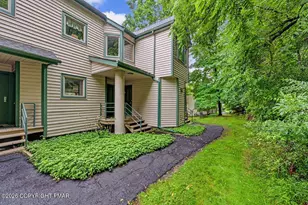 324 Hollow Rd, East Stroudsburg, PA 18302 - Photo 5