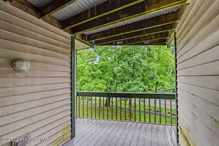 324 Hollow Rd, East Stroudsburg, PA 18302 - Photo 43