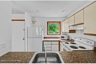  324 Hollow Road, East Stroudsburg, PA 18302 - Photo 23