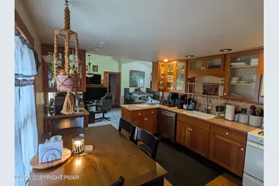  926 Pennsylvania 390, Cresco, PA 18326 - Photo 33