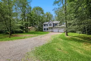 215 George Dr, Blakeslee, PA 18610 - Photo 3