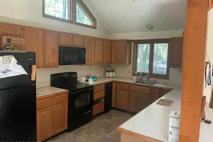 220 Aspen Rd, Pocono Pines, PA 18350 - Photo 5