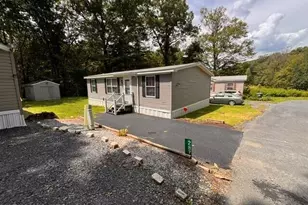 287 Birchwood Dr, Saylorsburg, PA 18353 - Photo 1