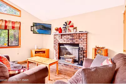  126 Maxatawny Drive, Pocono Lake, PA 18347 - Photo 9