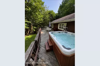  122 Hemlock Trail, Scotrun, PA 18355 - Photo 3