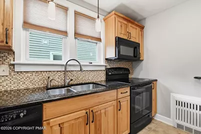  467 N 8th Street, Stroudsburg, PA 18360 - Photo 11