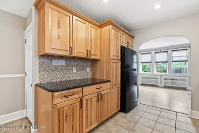  467 N 8th Street, Stroudsburg, PA 18360 - Photo 13