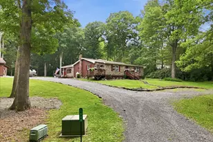 1646 Erie Ct, Effort, PA 18330 - Photo 47
