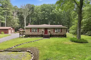 1646 Erie Ct, Effort, PA 18330 - Photo 9