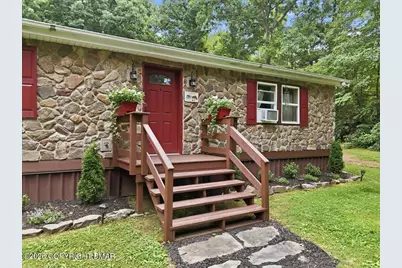  1646 Erie Court, Effort, PA 18330 - Photo 7