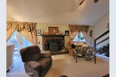  151 Edinburgh Road, Bushkill, PA 18324 - Photo 9