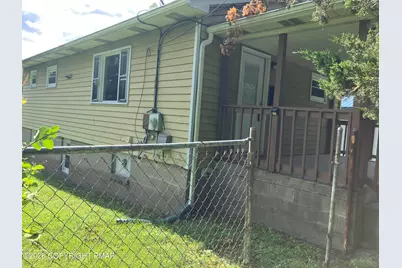  520 Oak Street, East Stroudsburg, PA 18301 - Photo 3