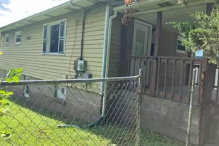 520 Oak St, East Stroudsburg, PA 18301 - Photo 3