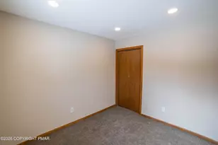 9640 Stony Hollow Dr, Tobyhanna, PA 18466 - Photo 17