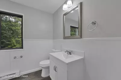  148 Sandlewood Drive, East Stroudsburg, PA 18301 - Photo 13