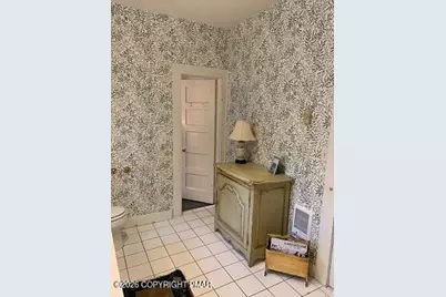  32 Shore Drive, Tunkhannock, PA 18657 - Photo 23