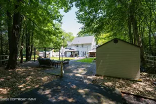 211 Annette Marie Dr, Long Pond, PA 18334 - Photo 21
