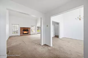 86 Northpark Dr, East Stroudsburg, PA 18302 - Photo 23