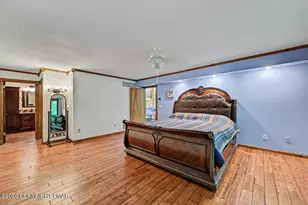 304 Devils Hole Rd, Cresco, PA 18326 - Photo 47