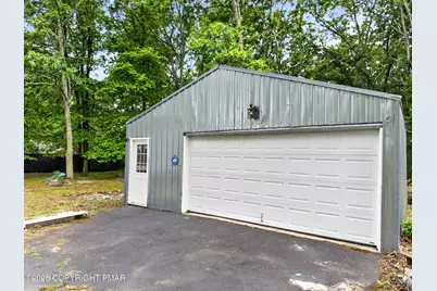  229 Pocono Boulevard, Bushkill, PA 18324 - Photo 31