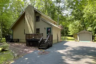 57 Kipling Ln, Albrightsville, PA 18210 - Photo 1