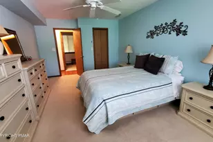 117 Meadow View Ct, Bushkill, PA 18324 - Photo 5