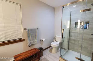 117 Meadow View Ct, Bushkill, PA 18324 - Photo 7