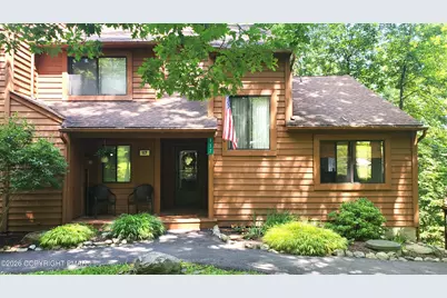  117 Meadow View Court, Bushkill, PA 18324 - Photo 1