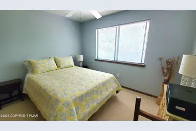  117 Meadow View Court, Bushkill, PA 18324 - Photo 9