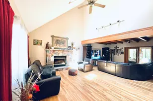 7 Libra Mew, Lake Ariel, PA 18436 - Photo 3