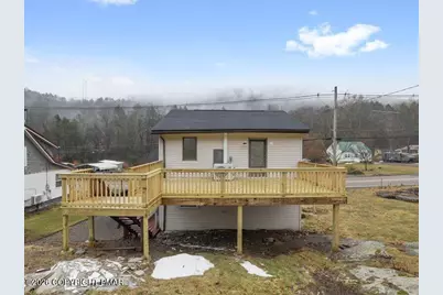  689 Main Road, Hunlock Creek, PA 18621 - Photo 9
