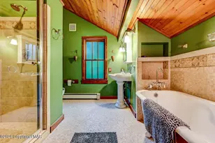 614 Lavender Ln, Canadensis, PA 18325 - Photo 49
